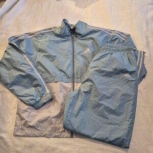 Adidas Men's XL Windbreaker Jacket & matching pants EUC or better